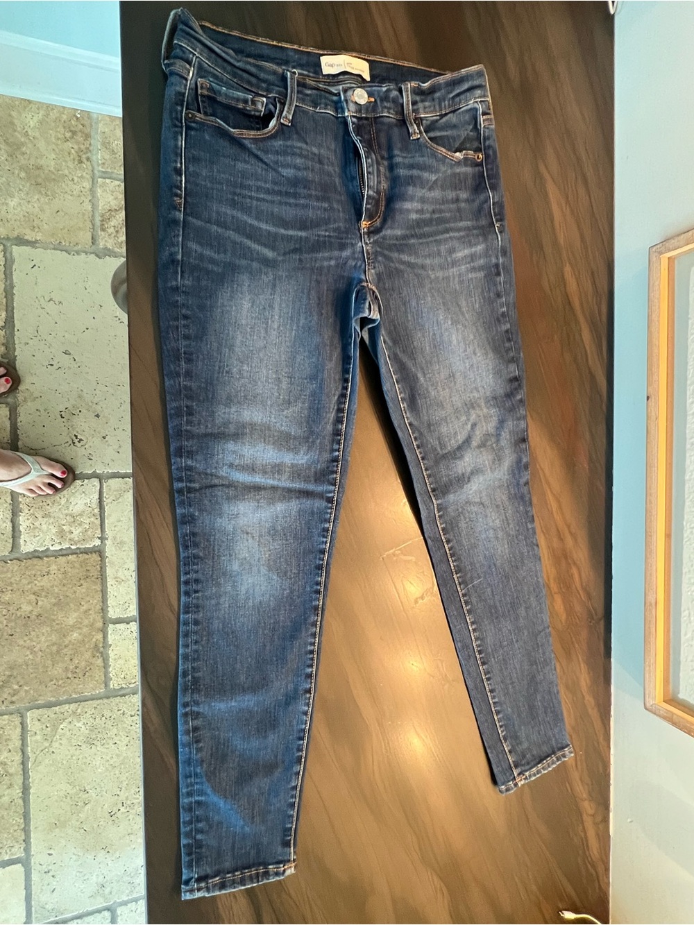 GAP Women's Dark Blue Skinny Jeans
